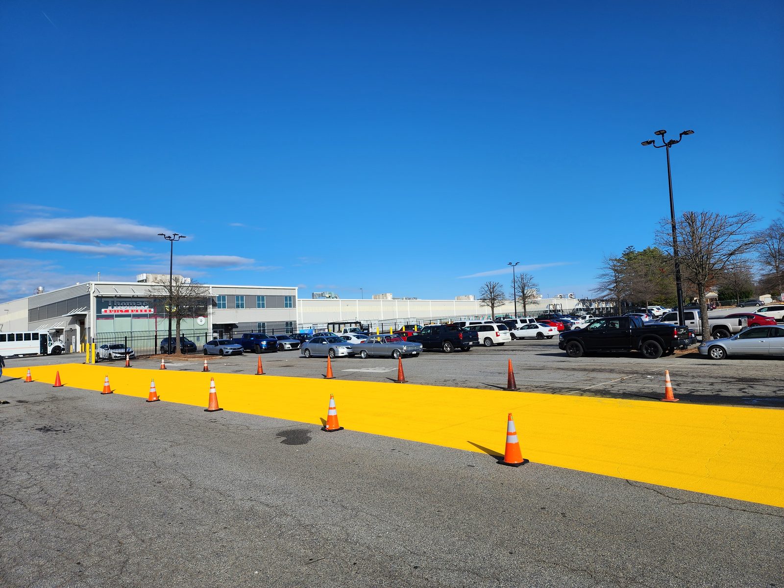 Yellow walkway at Thomas Built Buses
